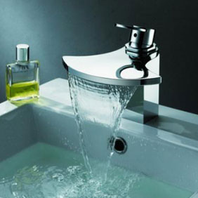 Contemporary Brass Bathroom Sink Faucet Chrome Finish T8016